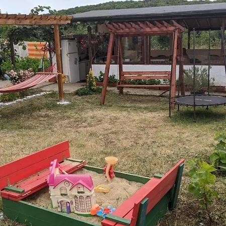 Guest house Chalakov