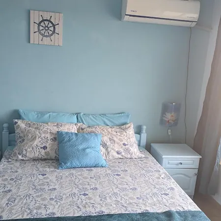 Chalakov Guest house *